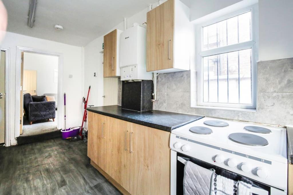 Casa vacanze 4 Bedroom House, Great Location! Manchester